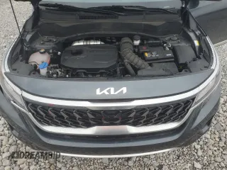 2023 Kia Seltos Nightfall with VIN KNDEUCA28P7370612, listed as a Copart auction lot 43581925 with 34,588 mi miles and Salvage Title. Bid and sale history available at carsss.com. Image 12.