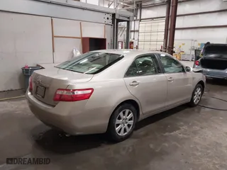 2007 Toyota Camry CE with VIN 4T1BE46K87U712670, listed as a IAAI auction lot 41797440 with 202,595 mi miles. Bid and sale history available at carsss.com. Image 4.