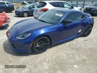 2022 Toyota GR86 Premium with VIN JF1ZNBF15N8756720, listed as a Copart auction lot 70085564 with 26,354 mi miles and Salvage Title. Bid and sale history available at carsss.com. Image 1.