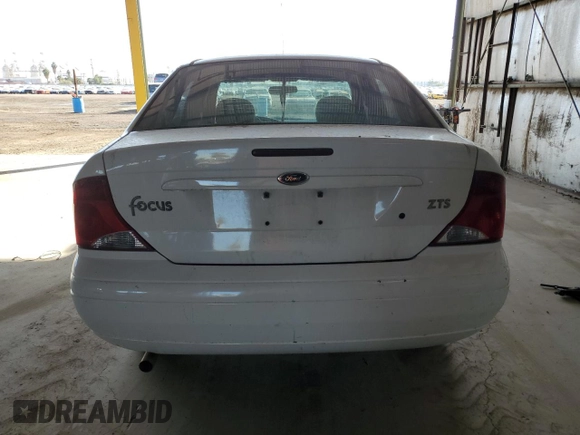 2004 Ford Focus ZTS with VIN 1FAFP38Z44W160028, listed as a Copart auction lot 45978865 with 177,272 mi miles and Salvage Title. Bid and sale history available at carsss.com. Image 6.