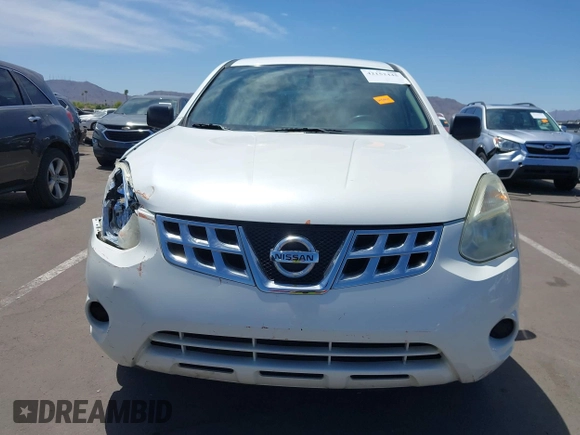 2011 Nissan Rogue SV with VIN JN8AS5MT1BW190511, listed as a IAAI auction lot 42152445 with 153,986 mi miles. Bid and sale history available at carsss.com. Image 12.