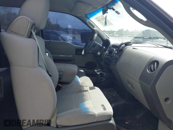 2008 Ford F-150 STX with VIN 1FTRX12WX8FB79392, listed as a IAAI auction lot 41937366 with 200,592 mi miles and . Bid and sale history available at carsss.com. Image 5.