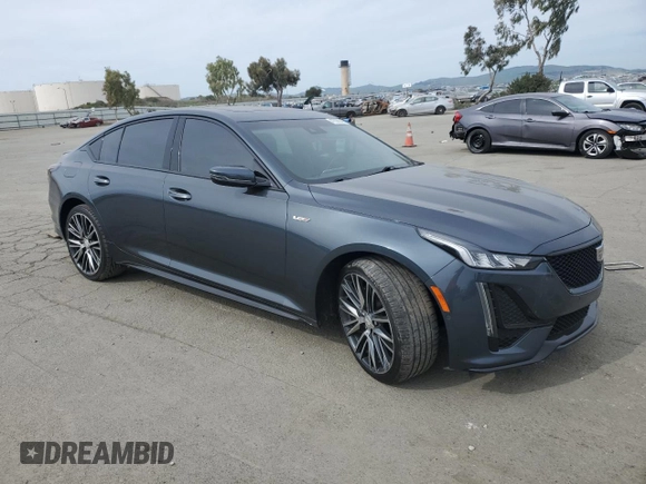 2020 Cadillac CT5 V-Series with VIN 1G6DV5RW5L0151558, listed as a Copart auction lot 47098245 with 60,790 mi miles and Salvage Title. Bid and sale history available at carsss.com. Image 4.
