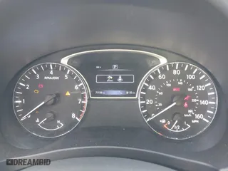 2017 Nissan Altima 2.5 SR with VIN 1N4AL3AP5HC213504, listed as a IAAI auction lot 41944535 with 71,159 mi miles. Bid and sale history available at carsss.com. Image 7.