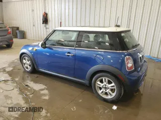 2013 MINI Hardtop with VIN WMWSU3C53DT681665, listed as a Copart auction lot 60752355 with 104,874 mi miles and Salvage title. Bid and sale history available at DreamBid. Image 2.