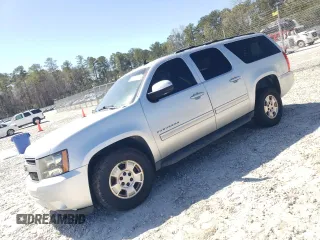 2012 Chevrolet Suburban LT with VIN 1GNSCJE06CR262790, listed as a Copart auction lot 50203675 with 243,944 mi miles and Clean Title. Bid and sale history available at carsss.com. Image 1.