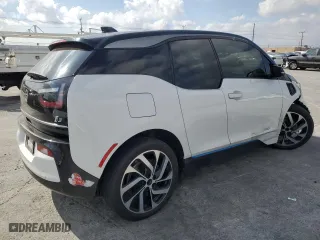 2018 BMW i3 with VIN WBY7Z4C5XJVD95815, listed as a Copart auction lot 43468635 with 0 mi miles and Salvage Title. Bid and sale history available at carsss.com. Image 3.