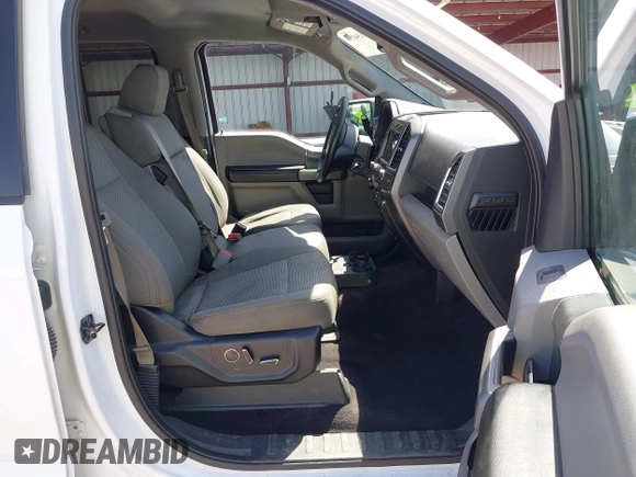 2016 Ford F-150 XL with VIN 1FTEW1CG3GKD33181, listed as a IAAI auction lot 42034198 with 229,620 mi miles and . Bid and sale history available at carsss.com. Image 5.