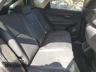 2017 Lexus NX 200t z VIN JTJYARBZXH2054094, wystawiony jako Copart lot #57592275 z przebiegiem 93 156 mil mil oraz Szkoda całkowita • Salvage title. Historia ofert i sprzedaży dostępna na DreamBid. Obrazek 11.