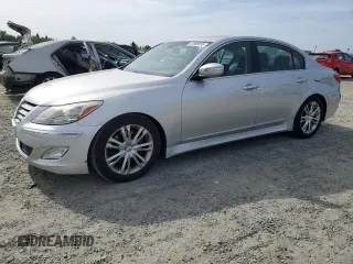 2012 Hyundai Genesis 3.8L z VIN KMHGC4DD3CU193960, wystawiony jako Copart lot #54569455 z przebiegiem 117 605 mil mil oraz Szkody całkowita. Historia ofert i sprzedaży dostępna na DreamBid. Obrazek 1.