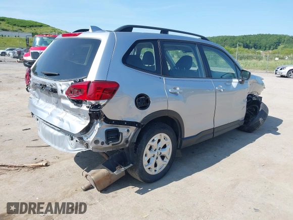 2019 Subaru Forester z VIN JF2SKACC8KH474136, wystawiony jako IAAI lot #42188719 z przebiegiem 112 262 mil mil oraz . Historia ofert i sprzedaży dostępna na DreamBid. Obrazek 4.