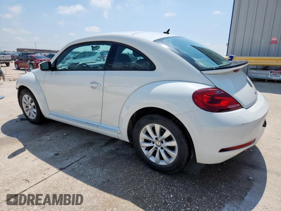 2019 Volkswagen Beetle S с VIN 3VWFD7AT0KM714028, выставлен на аукционе Copart как лот 59209825 с пробегом 180 489 миль миль и Списание • Salvage title. История ставок и продаж доступна на DreamBid. Изображение 2.