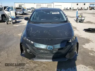 2021 Toyota Prius LE with VIN JTDKAMFP0M3193904, listed as a Copart auction lot 89310885 with 54,068 mi miles and Clean Title. Bid and sale history available at DreamBid. Image 5.