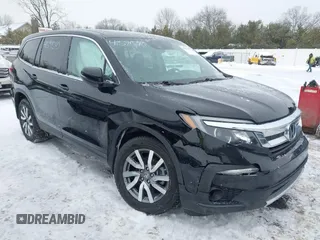 2019 Honda Pilot EX-L with VIN 5FNYF6H52KB051363, listed as a IAAI auction lot 41591540 with 109,860 mi miles. Bid and sale history available at carsss.com. Image 6.
