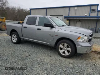 2021 Ram 1500 Tradesman z VIN 3C6RR6KT8MG714023, wystawiony jako Copart lot #44616745 z przebiegiem 59 777 mil mil oraz Szkoda całkowita • Salvage title. Historia ofert i sprzedaży dostępna na DreamBid. Obrazek 4.