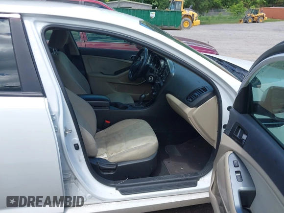 2013 Kia Optima LX z VIN 5XXGM4A7XDG197818, wystawiony jako IAAI lot #42340379 z przebiegiem 185 144 mil mil oraz . Historia ofert i sprzedaży dostępna na DreamBid. Obrazek 5.