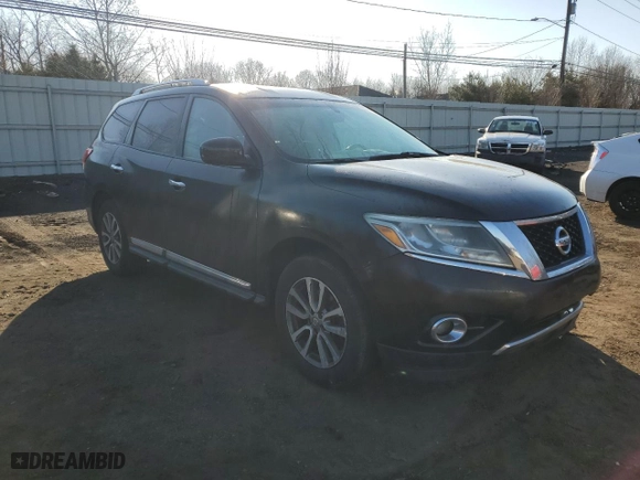 2013 Nissan Pathfinder SL with VIN 5N1AR2MM7DC685391, listed as a Copart auction lot 48571945 with 146,477 mi miles and Salvage Title. Bid and sale history available at carsss.com. Image 4.