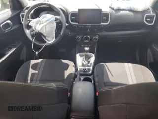 2024 Hyundai Venue Limited with VIN KMHRC8A30RU336724, listed as a Copart auction lot 57393955 with 19,073 mi miles and Salvage title. Bid and sale history available at DreamBid. Image 8.