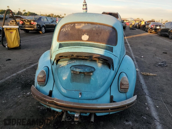 1968 Volkswagen Beetle with VIN 118017996, listed as a Copart auction lot 76961714 with 31,631 mi miles and Clean Title. Bid and sale history available at DreamBid. Image 6.
