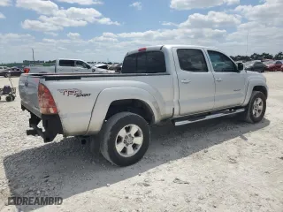 2008 Toyota Tacoma PreRunner with VIN 3TMKU72N98M016267, listed as a Copart auction lot 53533245 with 238,322 mi miles and Clean Title. Bid and sale history available at carsss.com. Image 3.