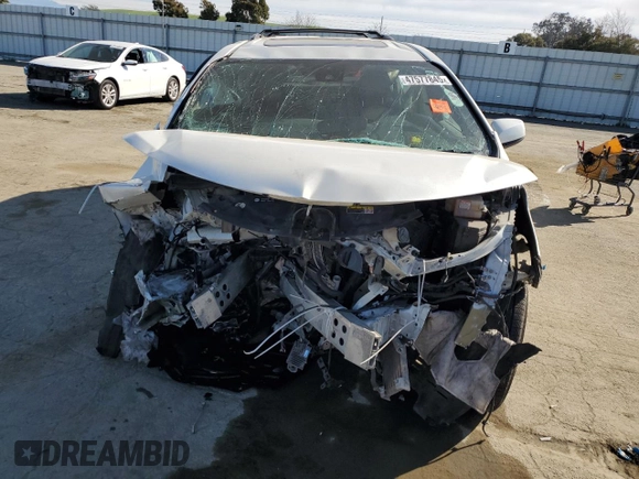2021 Toyota Sienna XLE with VIN 5TDJRKECXMS001992, listed as a Copart auction lot 47577845 with 0 mi miles and Salvage Title. Bid and sale history available at carsss.com. Image 5.