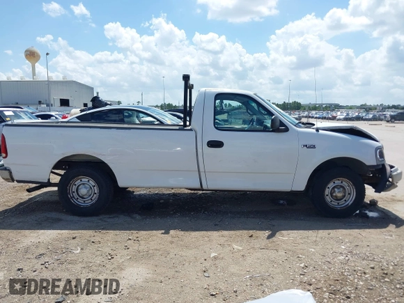 2000 Ford F-150 with VIN 1FTZF1724YKB07961, listed as a IAAI auction lot 42549926 with 186,865 mi miles and . Bid and sale history available at DreamBid. Image 13.