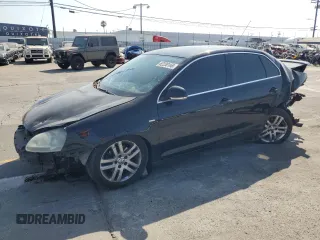 2007 Volkswagen Jetta Wolfsburg Edition with VIN 3VWEF71K87M163660, listed as a Copart auction lot 62230165 with 192,848 mi miles and Salvage title. Bid and sale history available at DreamBid. Image 1.