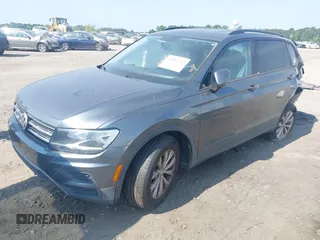 2019 Volkswagen Tiguan S с VIN 3VV1B7AX4KM085980, выставлен на аукционе IAAI как лот 42156717 с пробегом 103 104 миль миль и . История ставок и продаж доступна на DreamBid. Изображение 2.