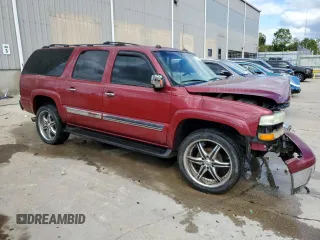 2004 Chevrolet Suburban Z71 with VIN 3GNFK16Z34G208897, listed as a Copart auction lot 72080464 with 261,882 mi miles and Non Repairable. Bid and sale history available at carsss.com. Image 4.