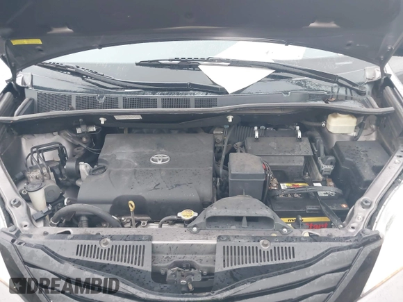 2015 Toyota Sienna L with VIN 5TDZK3DC9FS563593, listed as a IAAI auction lot 41466419 with 136,394 mi miles and . Bid and sale history available at DreamBid. Image 10.