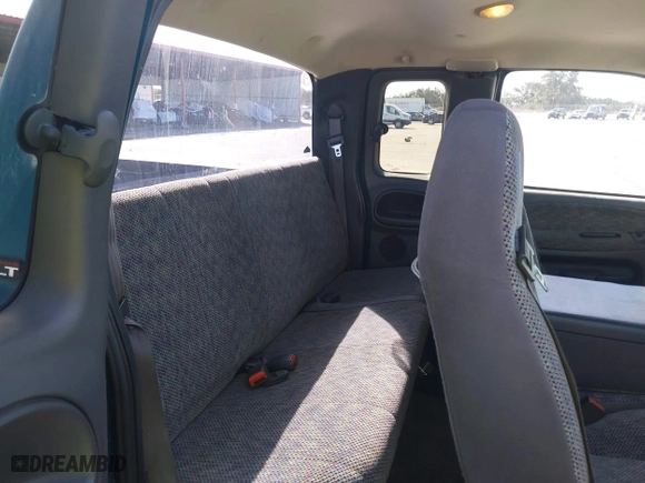 1999 Dodge Ram 1500 with VIN 1B7HF13Z5XJ547187, listed as a IAAI auction lot 41687655 with 187,722 mi miles. Bid and sale history available at carsss.com. Image 8.