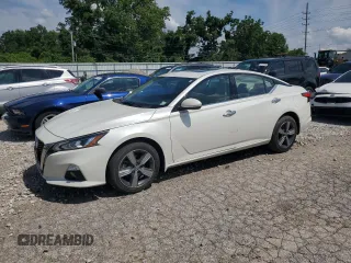 2020 Nissan Altima 2.5 SL with VIN 1N4BL4EW1LC126882, listed as a Copart auction lot 63101044 with 55,993 mi miles and Salvage Title. Bid and sale history available at carsss.com. Image 1.