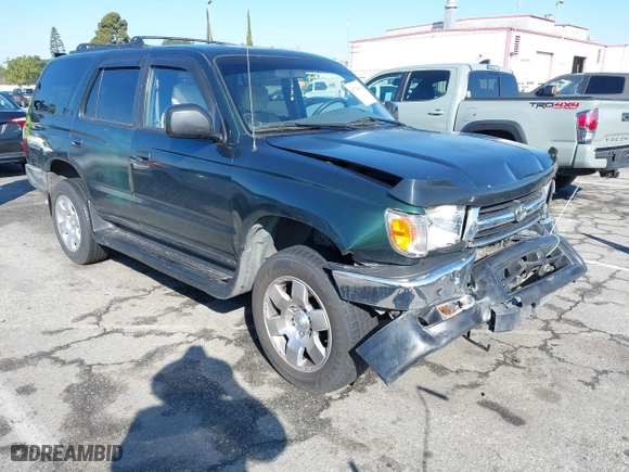 2000 Toyota 4Runner with VIN JT3GM84R1Y0068124, listed as a IAAI auction lot 41740823 with 156,371 mi miles. Bid and sale history available at carsss.com. Image 1.