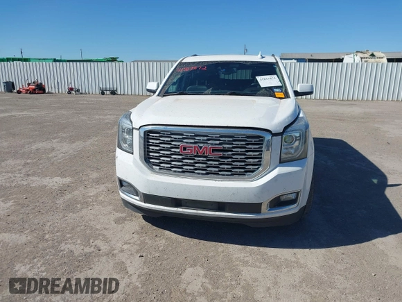 2020 GMC Yukon XL Denali with VIN 1GKS2HKJ9LR298494, listed as a IAAI auction lot 41817872 with 111,730 mi miles. Bid and sale history available at carsss.com. Image 12.