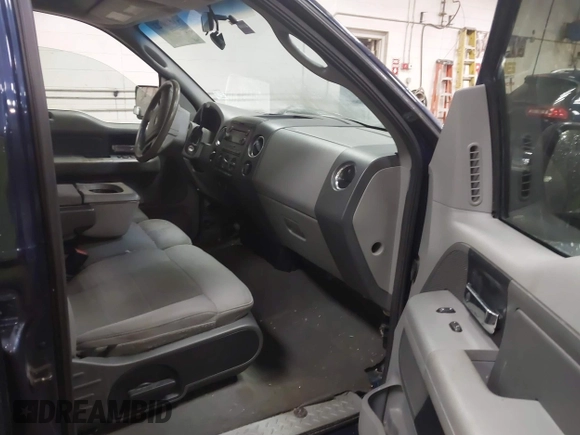 2006 Ford F-150 XLT with VIN 1FTPW14V56FA93676, listed as a IAAI auction lot 41519823 with 191,615 mi miles and . Bid and sale history available at carsss.com. Image 5.