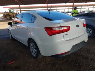 2016 Kia Rio LX with VIN KNADM4A38G6564814, listed as a IAAI auction lot 41789215 with 122,872 mi miles. Bid and sale history available at carsss.com. Image 3.