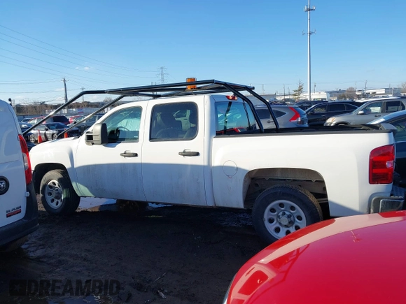 2013 Chevrolet Silverado 1500 with VIN 3GCPCPEA3DG321273, listed as a IAAI auction lot 41623028 with 70,519 mi miles and . Bid and sale history available at DreamBid. Image 14.