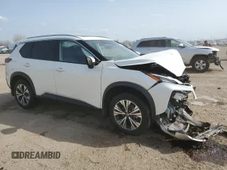 2021 Nissan Rogue SV z VIN JN8AT3BB5MW205669, wystawiony jako Copart lot #54532685 z przebiegiem 61 407 mil mil oraz Szkoda całkowita • Salvage title. Historia ofert i sprzedaży dostępna na DreamBid. Obrazek 4.