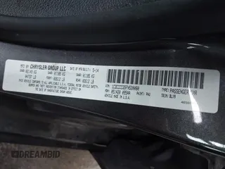 2015 Chrysler 200 C with VIN 1C3CCCCG5FN520080, listed as a IAAI auction lot 40432325 with 148,804 mi miles and . Bid and sale history available at carsss.com. Image 9.