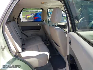 2009 Ford Escape Hybrid with VIN 1FMCU493X9KA56174, listed as a IAAI auction lot 39435925 with 158,171 mi miles. Bid and sale history available at carsss.com. Image 8.