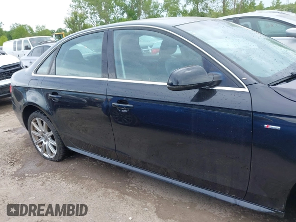 2012 Audi A4 Premium Plus с VIN WAUFFAFL8CN017343, выставлен на аукционе IAAI как лот 42302582 с пробегом 168 386 миль миль и . История ставок и продаж доступна на DreamBid. Изображение 13.