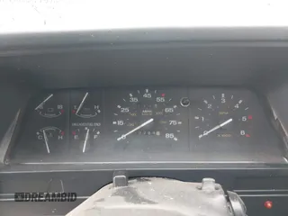 1992 Ford Explorer XL z VIN 1FMDU32X3NUD22144, wystawiony jako IAAI lot #42355356 z przebiegiem 107 047 mil mil oraz . Historia ofert i sprzedaży dostępna na DreamBid. Obrazek 7.