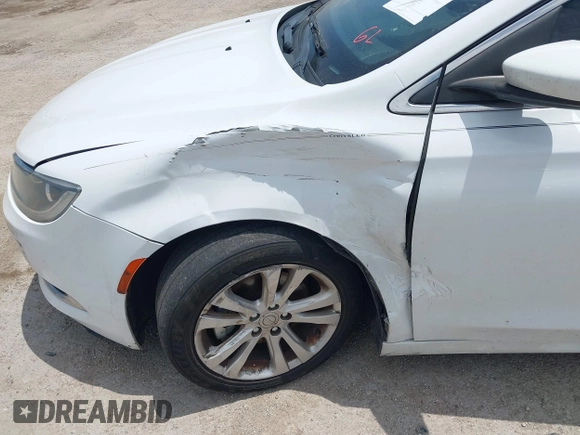 2015 Chrysler 200 Limited с VIN 1C3CCCABXFN602619, выставлен на аукционе IAAI как лот 42406804 с пробегом 141 277 миль миль и . История ставок и продаж доступна на DreamBid. Изображение 6.