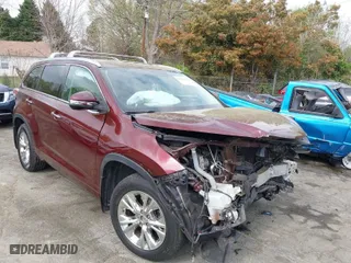 2014 Toyota Highlander XLE with VIN 5TDJKRFH4ES066765, listed as a IAAI auction lot 41952367 with 94,219 mi miles. Bid and sale history available at carsss.com. Image 1.