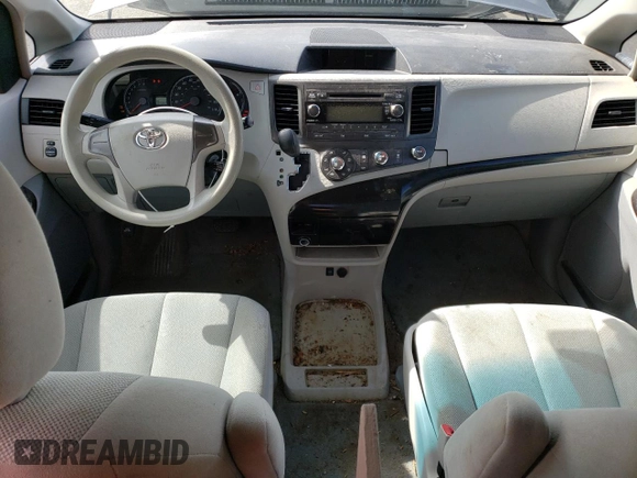 2011 Toyota Sienna with VIN 5TDZK3DC1BS024475, listed as a Copart auction lot 52935365 with 187,063 mi miles and Clean Title. Bid and sale history available at carsss.com. Image 8.