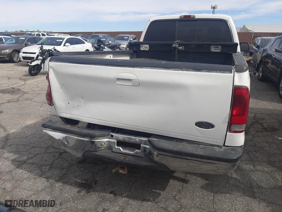 2003 Ford Super Duty F-250 XL with VIN 1FTNX20L43ED63710, listed as a Copart auction lot 51520434 with 210,072 mi miles and Salvage Title. Bid and sale history available at carsss.com. Image 6.