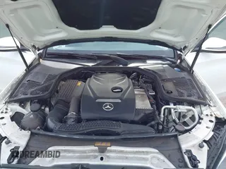 2018 Mercedes-Benz C 300 with VIN 55SWF4JB2JU258957, listed as a IAAI auction lot 42058233 with 61,788 mi miles and . Bid and sale history available at DreamBid. Image 10.
