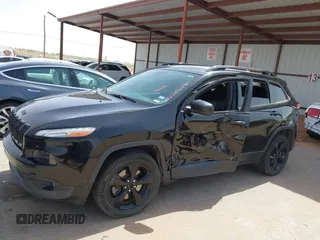 2018 Jeep Cherokee Latitude Tech Connect с VIN 1C4PJLCB7JD543091, выставлен на аукционе IAAI как лот 42293103 с пробегом 137 349 миль миль и . История ставок и продаж доступна на DreamBid. Изображение 14.