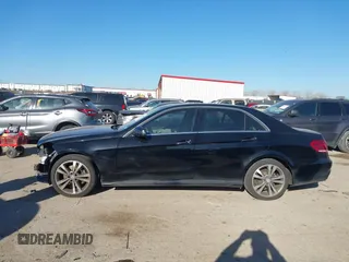 2014 Mercedes-Benz E-Class E 350 Sport with VIN WDDHF5KB0EA789299, listed as a IAAI auction lot 41763844 with 105,253 mi miles. Bid and sale history available at carsss.com. Image 14.