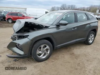 2022 Hyundai Tucson SE z VIN 5NMJACAE4NH087521, wystawiony jako Copart lot #50610465 z przebiegiem 33 605 mil mil oraz Nie do naprawy. Historia ofert i sprzedaży dostępna na DreamBid. Obrazek 1.